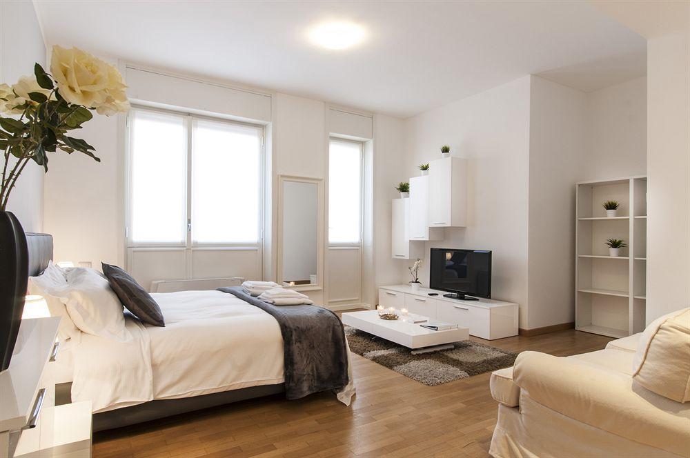 Milan Royal Suites ภายนอก รูปภาพ